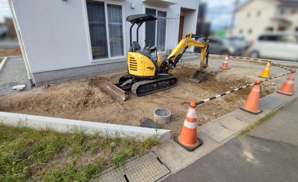 施工中
