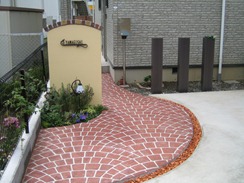 グラフィカ門柱 588