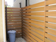 目隠し樹脂板塀