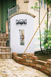 発泡門柱グラフィカ